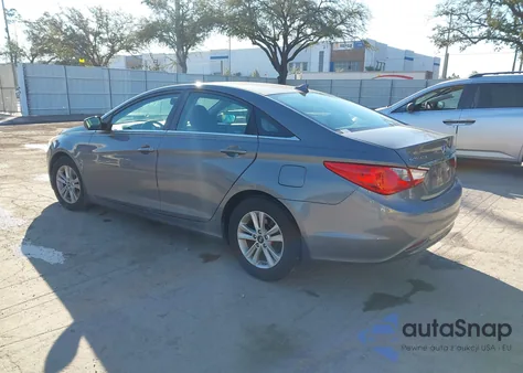 2013 Hyundai Sonata Gls z USA, uszkodzony, nr VIN 5NPEB4AC3DH788314